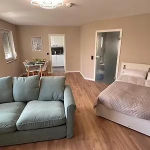 https://parkresidenz-am-auensee-tolle-wohnung-neu.bestleipzighotels.com